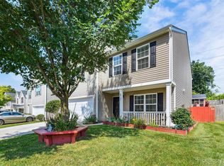 8723 Berrybrook Ln, Charlotte, NC 28269