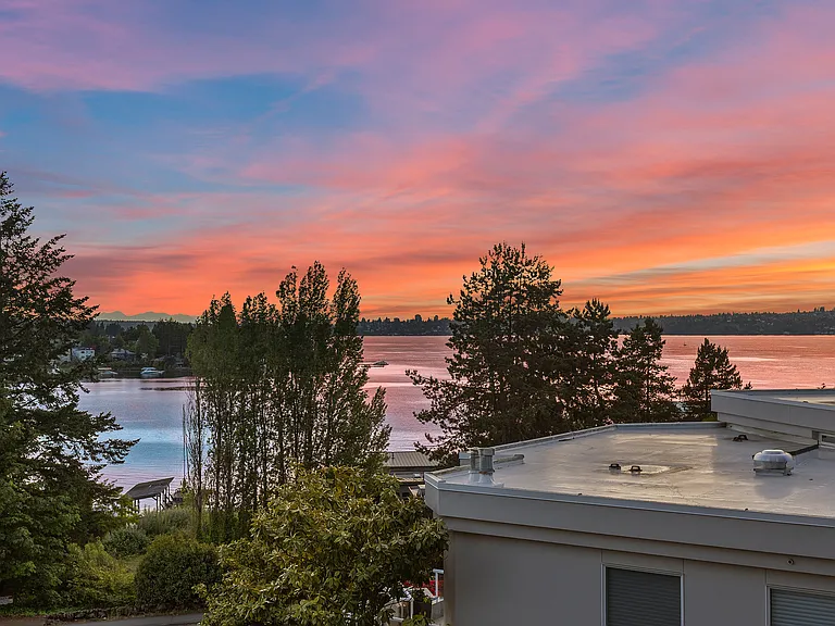 4812 Lake Washington Blvd NE — Photo 46
