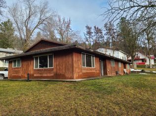 111 E 10th Ave, Colville, WA 99114