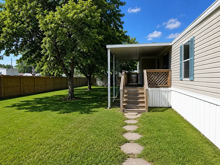 2710 Wilson Rd #6 — Photo 6