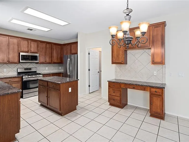 11508 Staked Plains Dr — Photo 12
