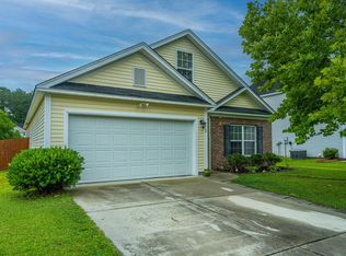 360 Briarbend Rd, Goose Creek, SC 29445