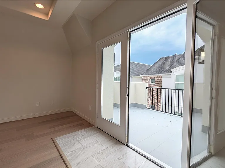 1844 Colquitt St — Photo 32