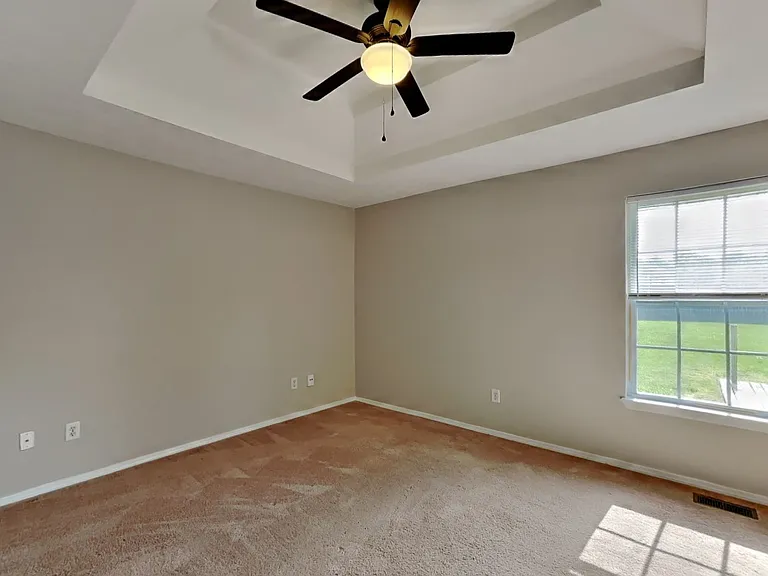 720 N Elder Ave — Photo 10