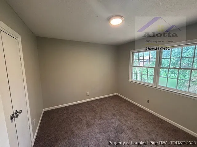 4208 S Dowfield Dr — Photo 5