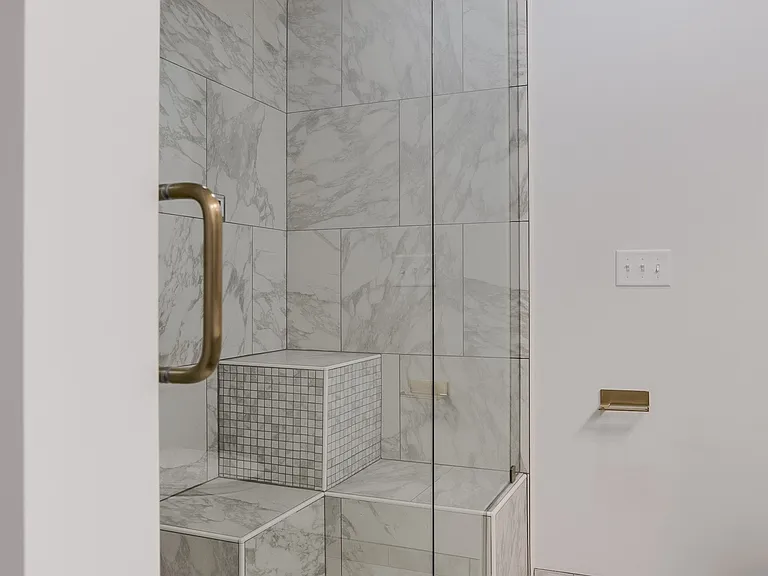 747 O St #400 — Photo 6