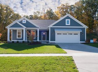 1646 Summit Crest Ct NE, Belmont, MI 49306