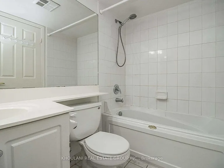 35 Kingsbridge Garden Cir #312 — Photo 21