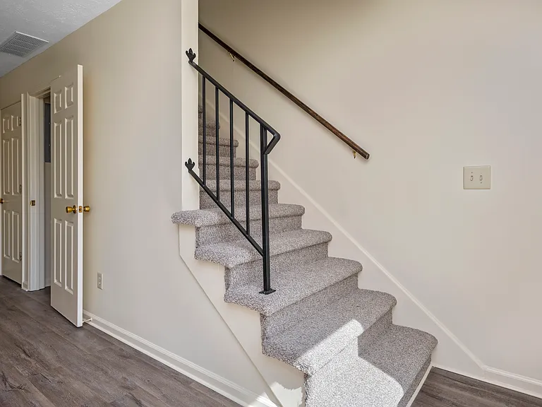 3654 Appian Way — Photo 20