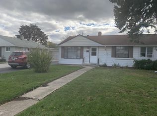 8841 S Kolin Ave, Hometown, IL 60456