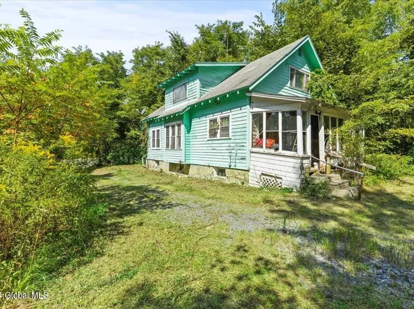 2249 Route 9, Mechanicville, NY 12118