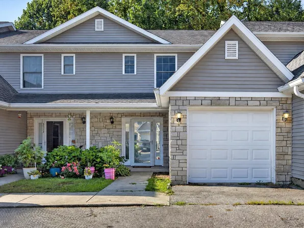 5715 W Vinca Ln, Ellettsville, IN 47429