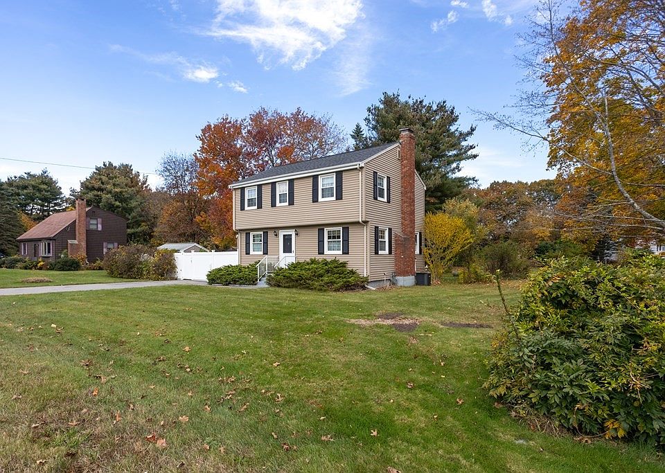 111 Beach St, Foxboro, MA 02035 Zillow