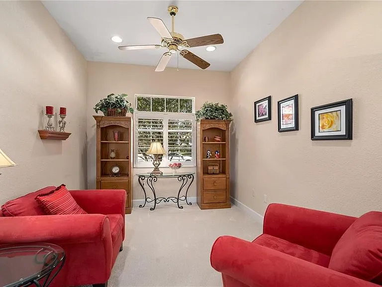 1023 Rainbow Ct — Photo 7