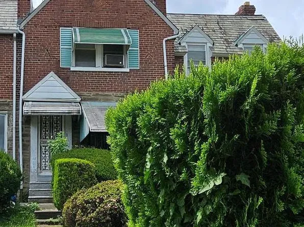 7818 Bayard St, Philadelphia, PA 19150
