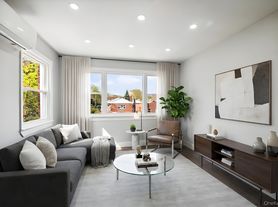 224 W 252nd St, Bronx, NY