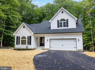 888 Marlboro Rd, Lothian, MD 20711