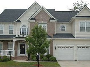823 Larimer Ln, Charlotte, NC 28262