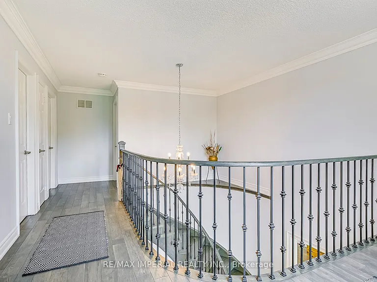 1511 Greenridge Cir — Photo 26