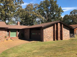 3245 Juniper Dr, Batesville, AR 72501