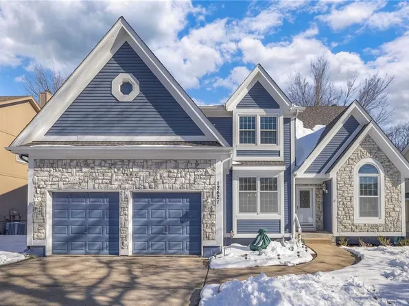 12421 S Gallery St, Olathe, KS 66062