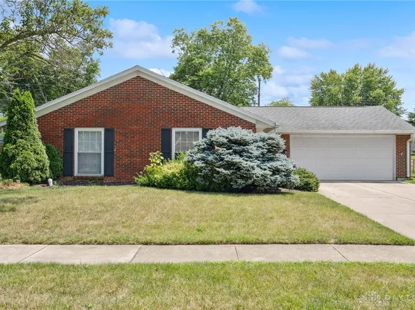 20 Walnut Pl, Springboro, OH 45066