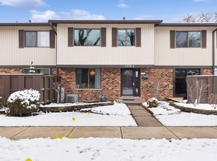 7336 Winthrop Way UNIT 7, Downers Grove, IL 60516