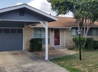 3015 Woodcliffe St, San Antonio, TX 78230