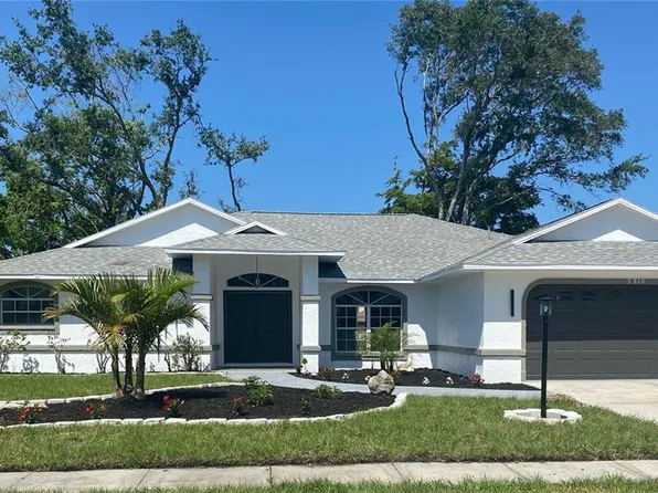 5810 42nd St E, Bradenton, FL 34203