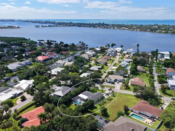 6741 AVENUE D, SARASOTA, FL 34231