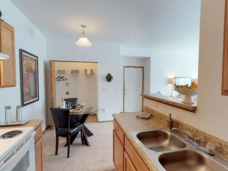 2 Bedroom 1 Bathroom Model Dining Area