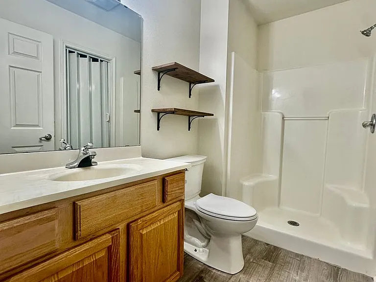 3108 Flanders Dr — Photo 7