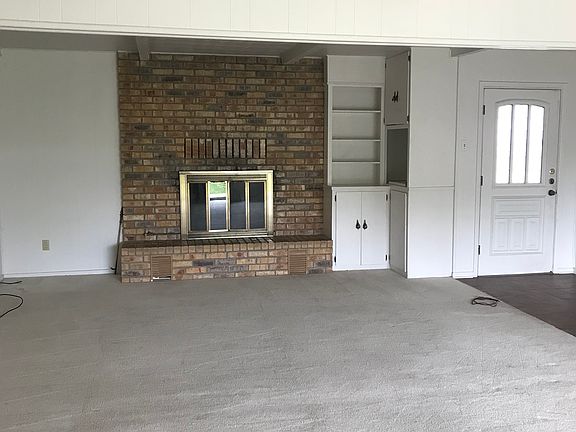 3rd image of 3714 Amherst Ave