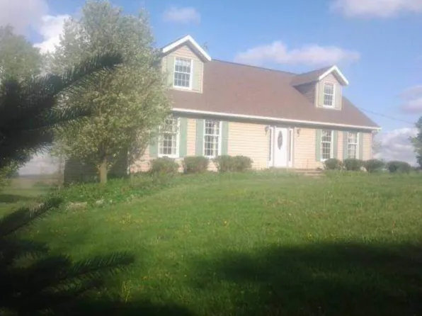 245 30th St, Allegan, MI 49010