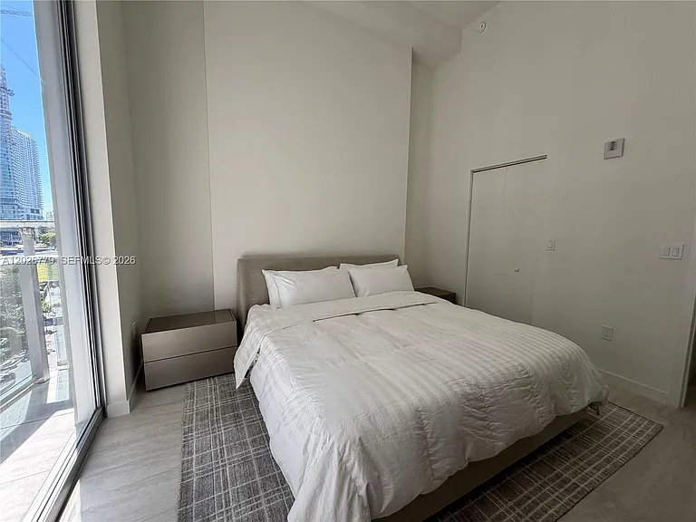 77 SE 5th St #407 — Photo 6