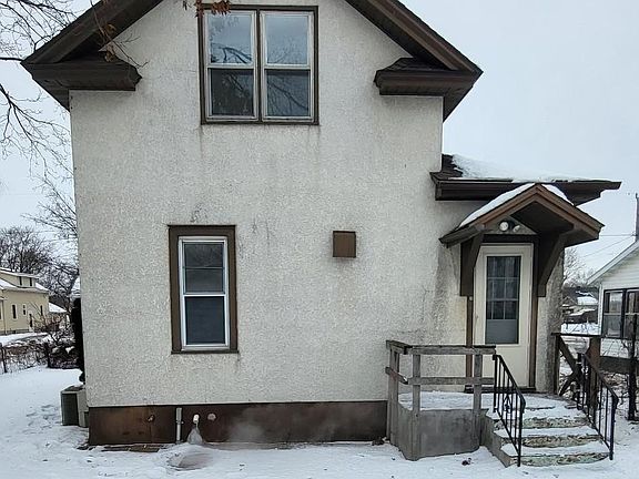 2nd image of 234 19 1/2 Ave N