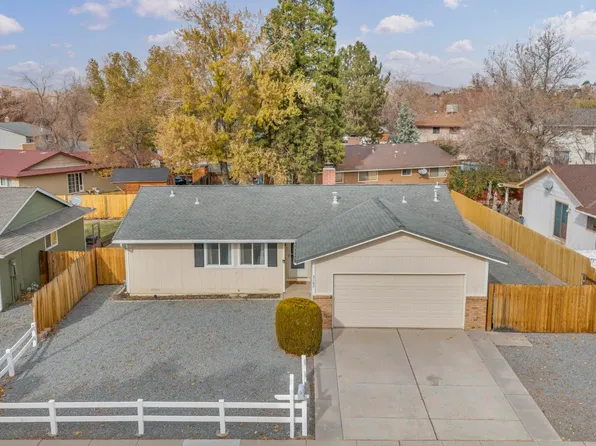 3163 Clan Alpine Dr, Sparks, NV 89434