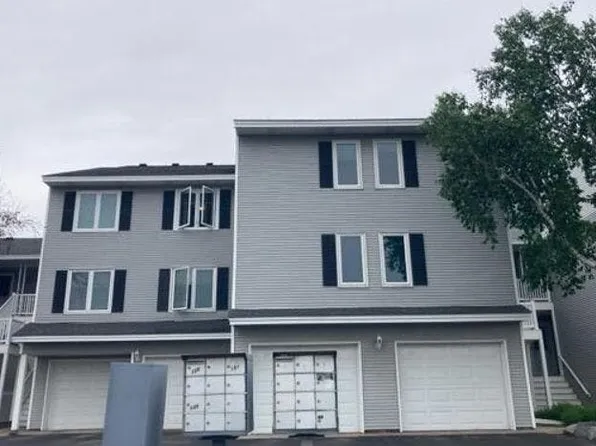 153 1st St NE, Forest Lake, MN 55025