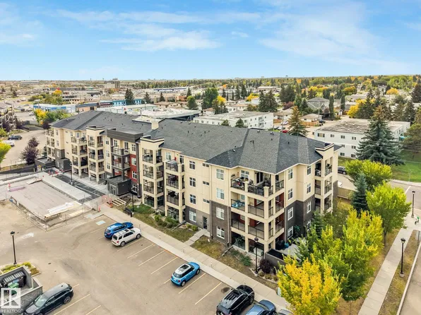 7805 71st St NW #259, Edmonton, AB T6B 3V6