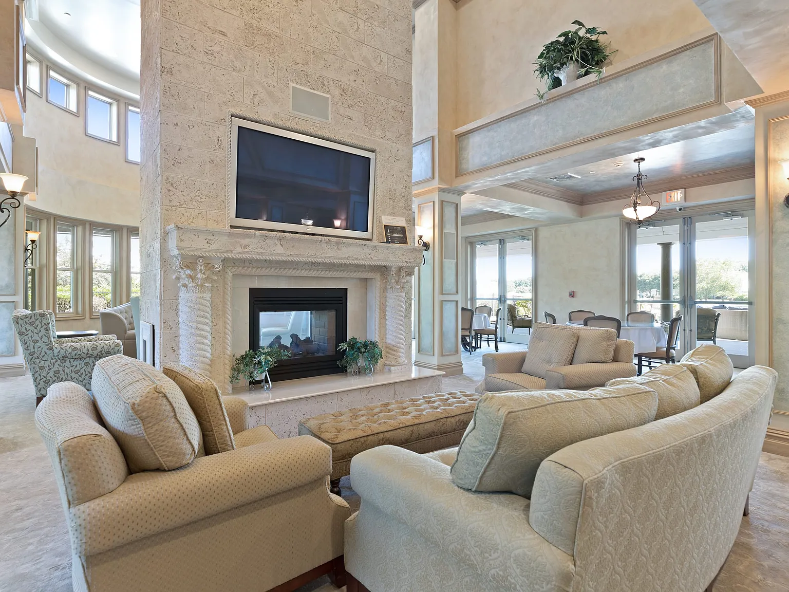Walden Pond Luxury 55+ Living Moments To The Hamptons — Photo 2