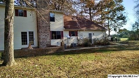 2nd image of 136 County Road 1275