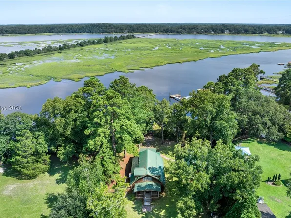 439 Paige Point Blf, Seabrook, SC 29940