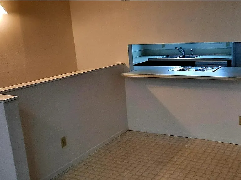 673 Piedmont Ave NW #1 — Photo 3