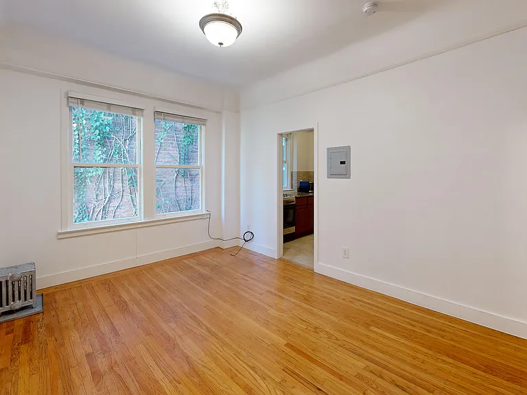 947 Bush Street — Photo 19