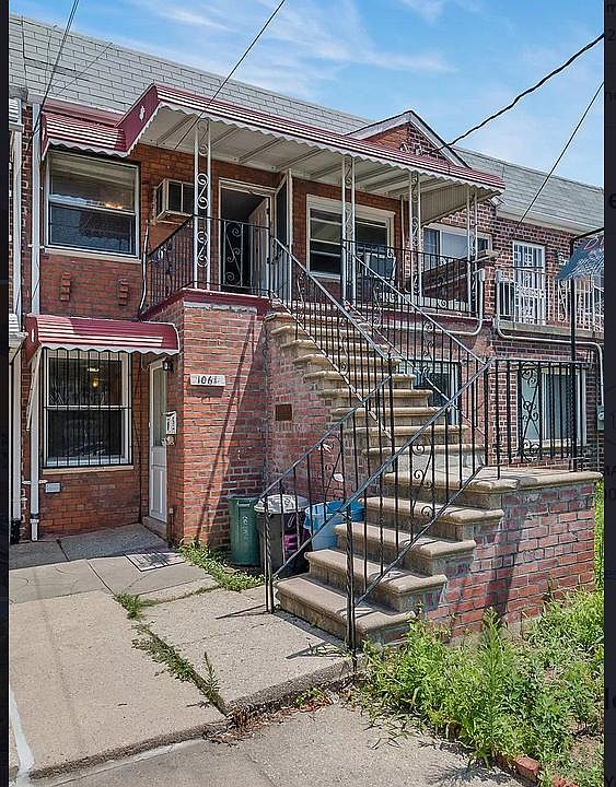 1st image of 1061 E 102nd St #2