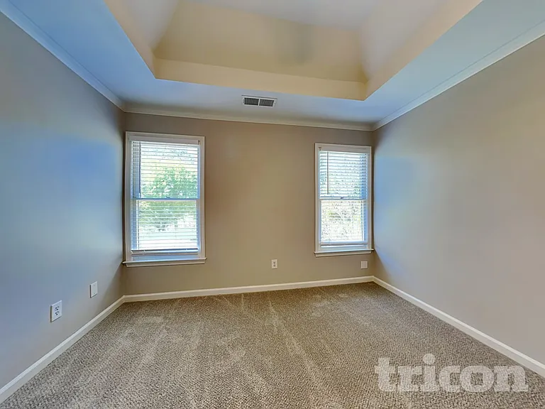 1101 Cameron Rd — Photo 9