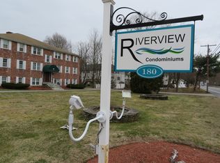 180 Tyngsboro Rd APT 56D, North Chelmsford, MA 01863