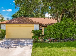817 SW 9th Ave, Cape Coral, FL 33991