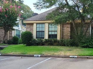 1785 Eaglewood Dr, Tyler, TX 75703