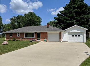 3355 Elizabeth St, Columbus, IN 47203